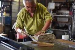 サンライズクリーニングにインタビュー!相撲まわしと剣道防具クリーニングにも対応!