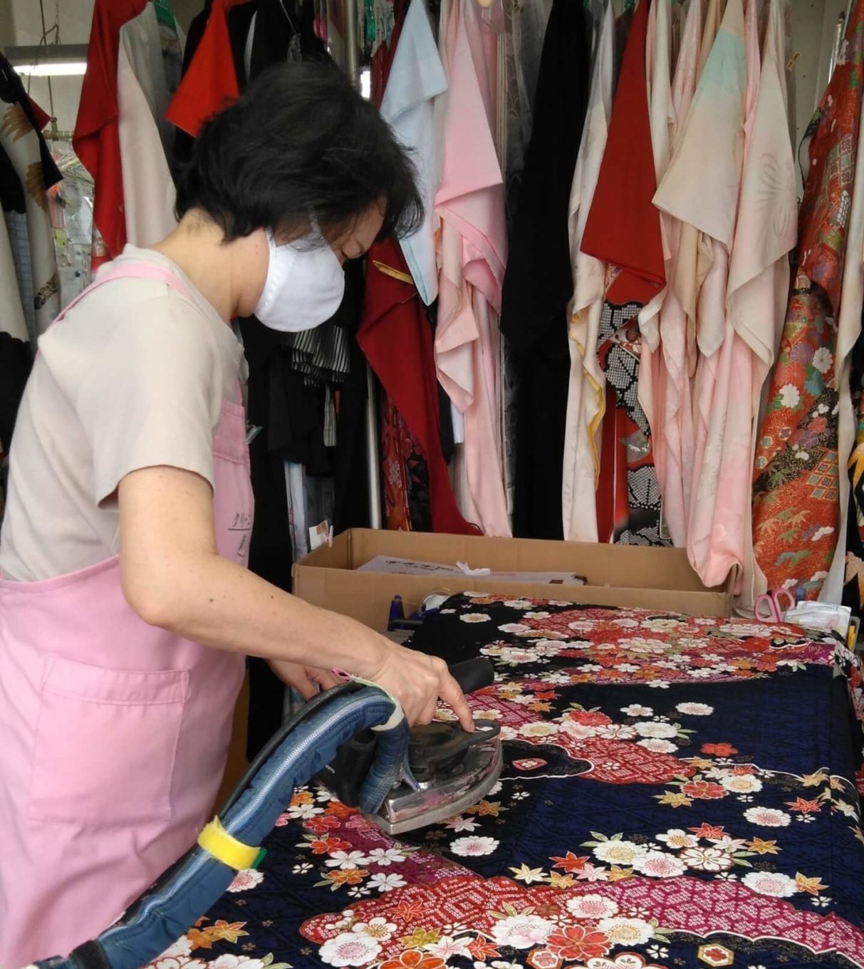 しみぬきの京都屋にインタビュー！着物専門スタッフのしみ抜き技術がすごい！