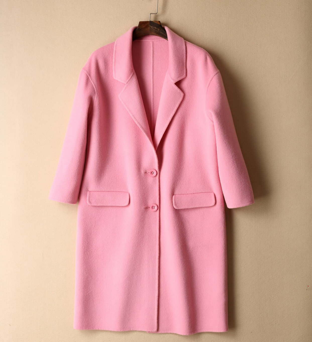 コートのクリーニングどうしてる？気になる頻度や料金、おすすめのサービスを徹底解説