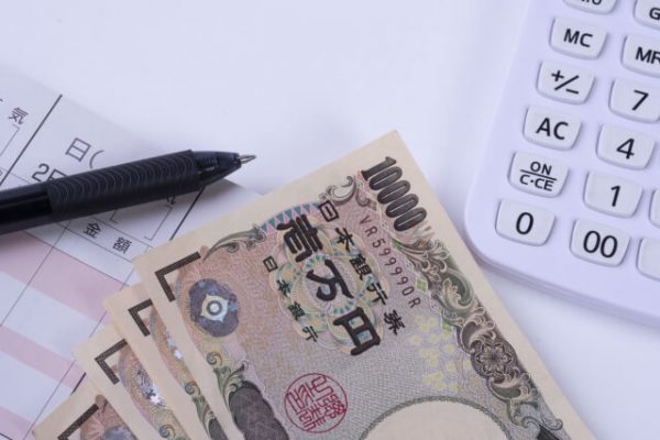 エアコンの電気代っていくらぐらい？つけっぱなしにしたほうが節電になる場合とは