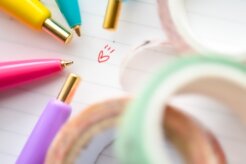 百均や無印のケースですっきり快適文房具収納